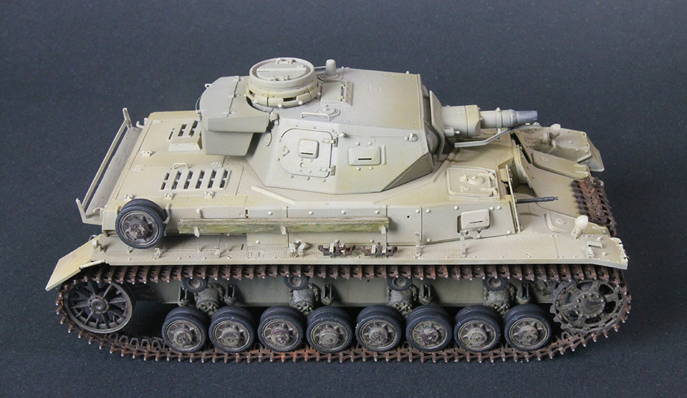 [製作] 5 [DAK Panzer IV Ausf.D] ドイツ IV号戦車 D型 潜水 戦車 – ホビーボス (トライスター) 80132