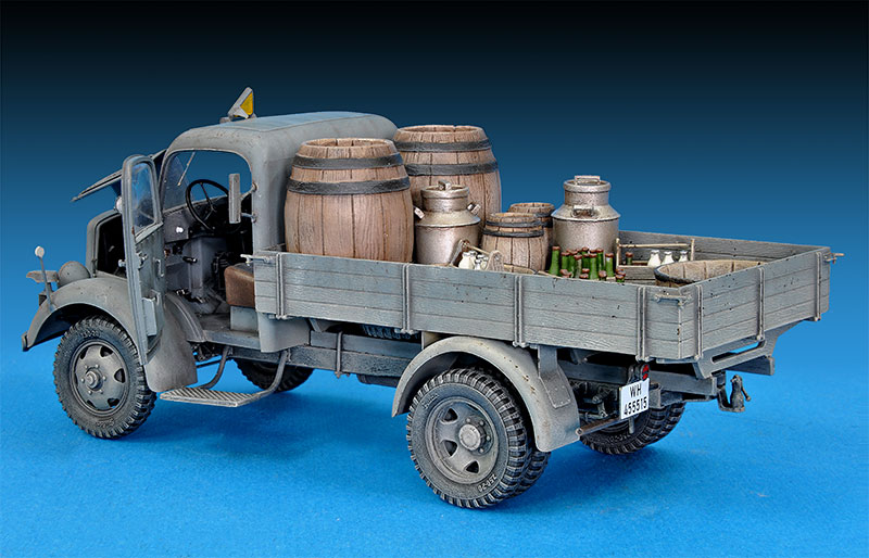 ドイツ メルセデス ベンツ L1500S カーゴ トラック 木樽・ビン アクセサリー付き - ミニアート 35142