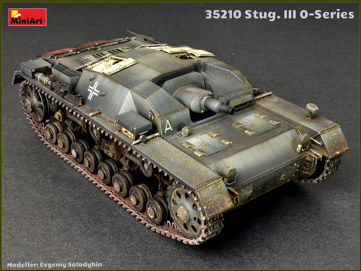 ドイツ III号突撃砲 Oシリーズ - ミニアート 35210