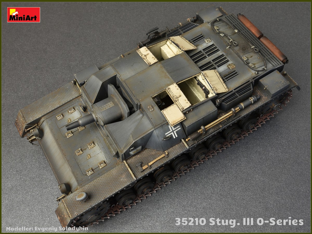 ドイツ III号突撃砲 Oシリーズ - ミニアート 35210