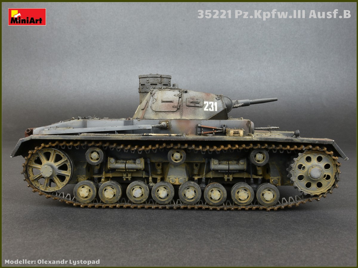 [改訂版] ドイツ III号戦車 B型 ドイツ戦車兵 フィギュア 5体付き - ミニアート 35221